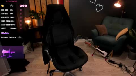 Monika online show from 09-28-25, 03:23