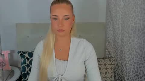 KristyFlowers online show from 07-10-26, 02:30