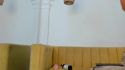 Cristina online show from 02-21-25, 06:37