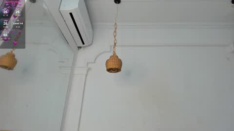 Cristina online show from 02-23-25, 01:10