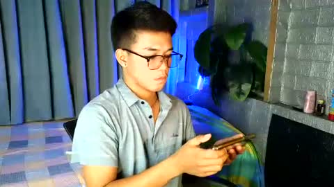 kritthanarkorn online show from 05-21-26, 02:13