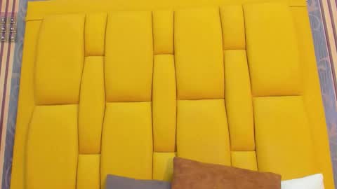 krixty online show from 03-26-26, 02:06