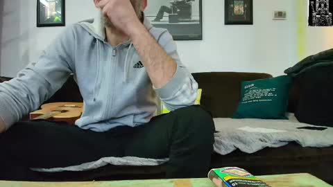 krummersaebel online show from 02-22-25, 08:42