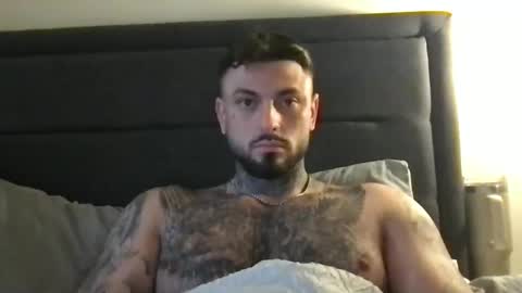 Snapshot of krxt13 chatting on 04-13-26, 04:34 krxt13 online show from 04-13-26, 04:34