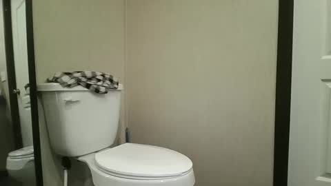 Krystal online show from 12-19-24, 11:14