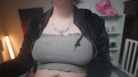 Krystal Syx online show from 02-03-25, 04:57