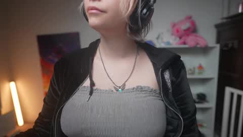 Krystal Syx online show from 02-14-25, 09:10