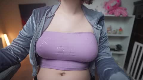 Krystal Syx online show from 02-25-25, 05:04