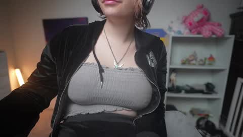 Krystal Syx online show from 03-04-25, 05:24