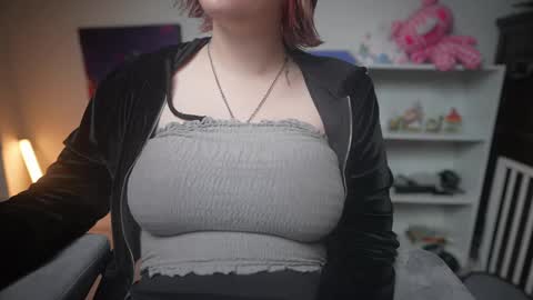 Krystal Syx online show from 03-06-25, 08:16