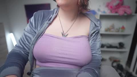 Krystal Syx online show from 03-11-25, 03:37