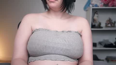 Krystal Syx online show from 02-12-26, 11:44