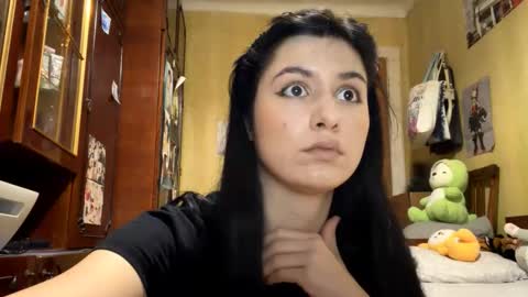 Snapshot of krystleprzygocki chatting on 02-13-26, 08:27 Mira online show from 02-13-26, 08:27