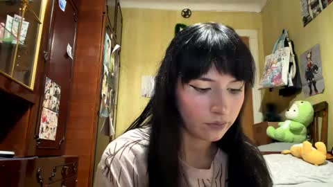 Mira online show from 04-12-26, 08:36