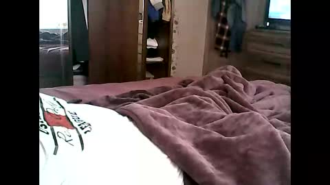 kskmertkskks online show from 02-22-25, 07:23