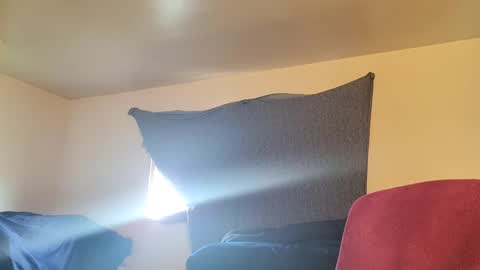 Kubish online show from 09-26-25, 02:21