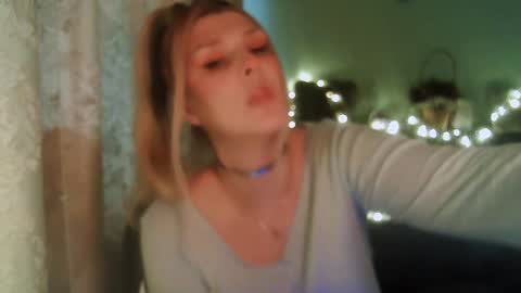 Annika  MTF ts post -op online show from 01-23-25, 10:54