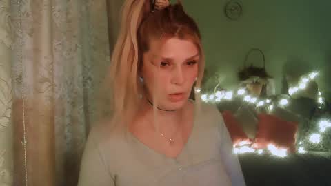 Annika  MTF ts post -op online show from 01-28-25, 10:45