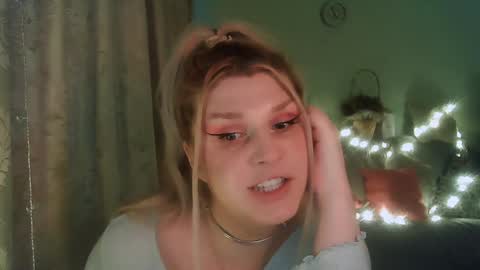 Annika  MTF ts post -op online show from 01-30-25, 01:53