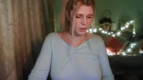 Annika  MTF ts post -op online show from 02-07-25, 02:26