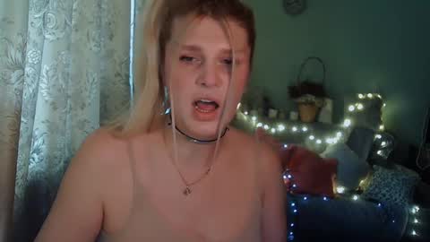 Annika  MTF ts post -op online show from 02-28-25, 10:41