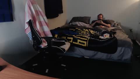 Kuggy online show from 10-28-25, 10:12