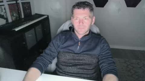 Snapshot of kukt_again chatting on 12-01-25, 08:14 kukt_again online show from 12-01-25, 08:14