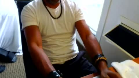 Snapshot of kung_furious chatting on 07-28-26, 02:57 Ohm. online show from 07-28-26, 02:57