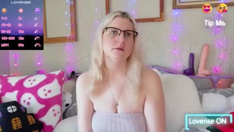 Samantha online show from 01-12-26, 03:06