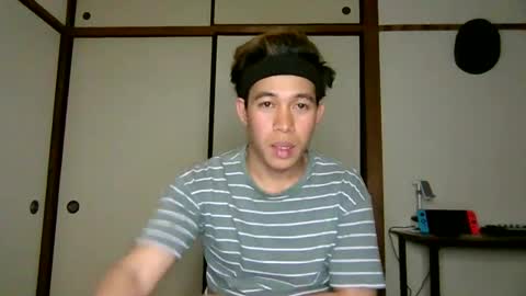 Snapshot of kurdishmace chatting on 03-11-25, 02:40 KurdishMace online show from 03-11-25, 02:40