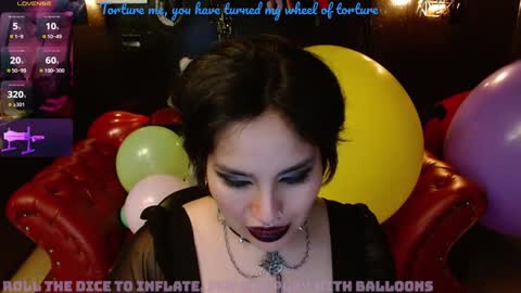 Snapshot of kureiji_fetish chatting on 12-24-24, 05:27 Fetiche Woman online show from 12-24-24, 05:27