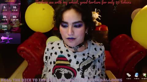 Snapshot of kureiji_fetish chatting on 01-11-25, 07:06 Fetiche Woman online show from 01-11-25, 07:06