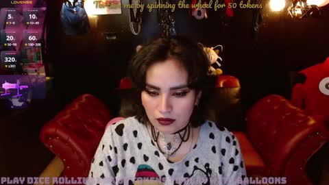 Snapshot of kureiji_fetish chatting on 01-20-25, 08:52 Fetiche Woman online show from 01-20-25, 08:52