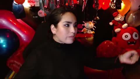 Snapshot of kureiji_fetish chatting on 10-14-25, 07:58 Fetiche Woman online show from 10-14-25, 07:58