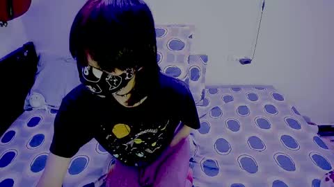 Snapshot of kurtabyss chatting on 04-17-26, 08:28 Kurt online show from 04-17-26, 08:28