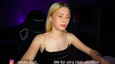 Snapshot of kurtsarah chatting on 06-01-26, 10:11 deepthroat princess online show from 06-01-26, 10:11
