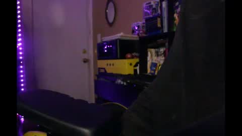 Snapshot of kushgoth chatting on 05-24-26, 12:04 Kushgoth online show from 05-24-26, 12:04