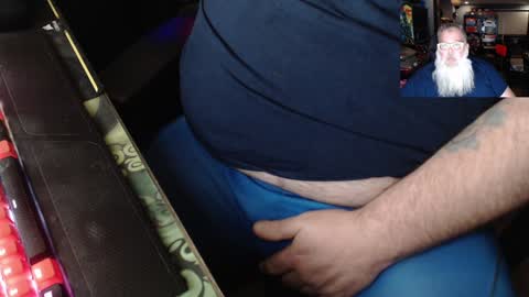 Snapshot of kustom77 chatting on 01-19-25, 03:50 Vlad Voivode of Wallachia online show from 01-19-25, 03:50