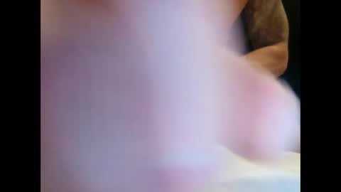 Snapshot of kutangos773 chatting on 02-25-26, 01:37 kutangos773 online show from 02-25-26, 01:37