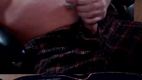 Snapshot of kwib34 chatting on 01-03-25, 10:20 kwib34 online show from 01-03-25, 10:20