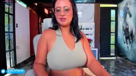 kya_miller_ online show from 12-01-25, 09:31