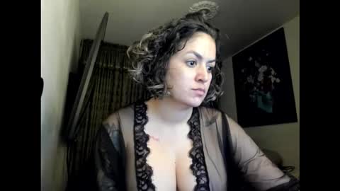 Snapshot of kyhara chatting on 01-15-26, 11:30 kyhara online show from 01-15-26, 11:30