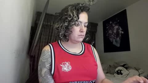 Snapshot of kyhara chatting on 03-12-26, 11:44 kyhara online show from 03-12-26, 11:44