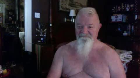 Snapshot of kyhgihntight chatting on 07-12-26, 11:40 Nick Nude Celt KYHighNTight online show from 07-12-26, 11:40