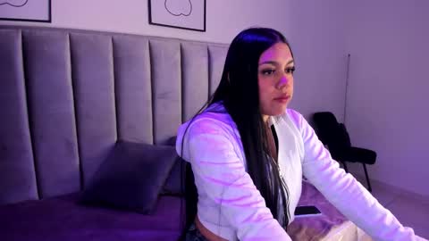 Snapshot of kyla_left chatting on 12-20-25, 11:39 Wadjett Emmy online show from 12-20-25, 11:39