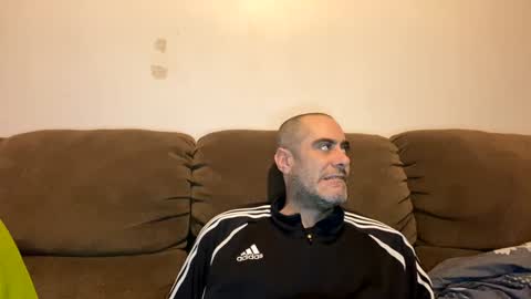 Snapshot of kyle67527 chatting on 01-02-25, 02:43 kyle67527 online show from 01-02-25, 02:43