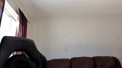 Snapshot of kyle67527 chatting on 10-03-25, 02:25 kyle67527 online show from 10-03-25, 02:25