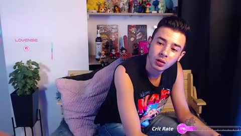 Snapshot of kyle_bratz chatting on 09-09-25, 11:48 kyle online show from 09-09-25, 11:48