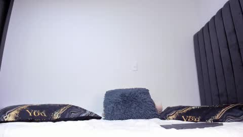 Snapshot of kyle_collinz chatting on 09-18-25, 07:38 Kyle collinz online show from 09-18-25, 07:38