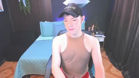 Snapshot of kyle_jordanx chatting on 05-17-26, 12:30 KYLE online show from 05-17-26, 12:30